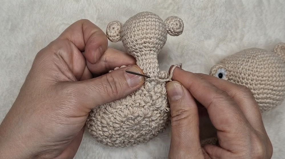 Easy Crochet Sid Coaster Pattern 6