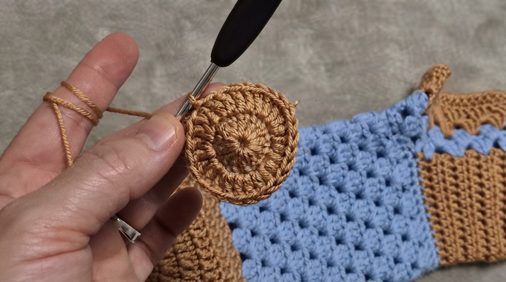 Easy Crochet Socks Slippers Pattern 1
