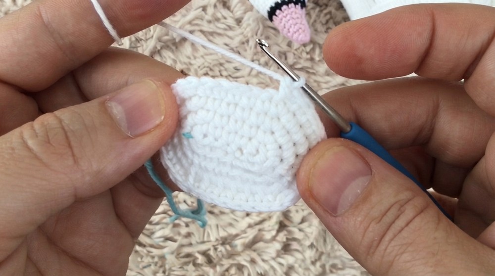 Easy Crochet Swan Teether Pattern 2