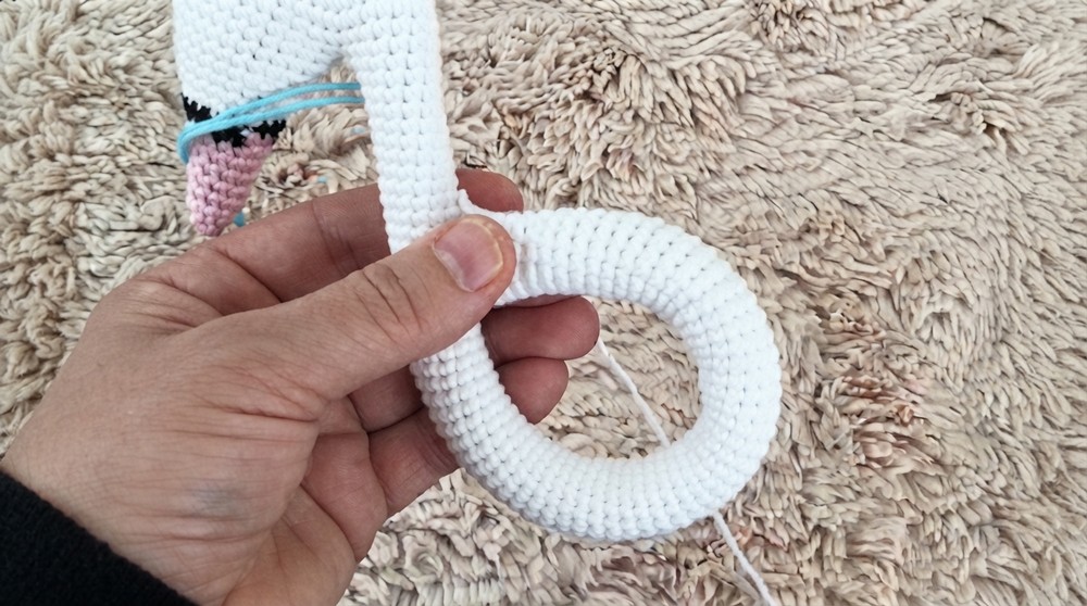 Easy Crochet Swan Teether Pattern 5