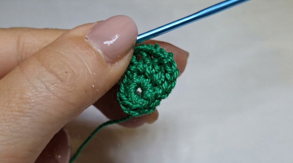 Easy Spring Crochet Earrings Pattern 2