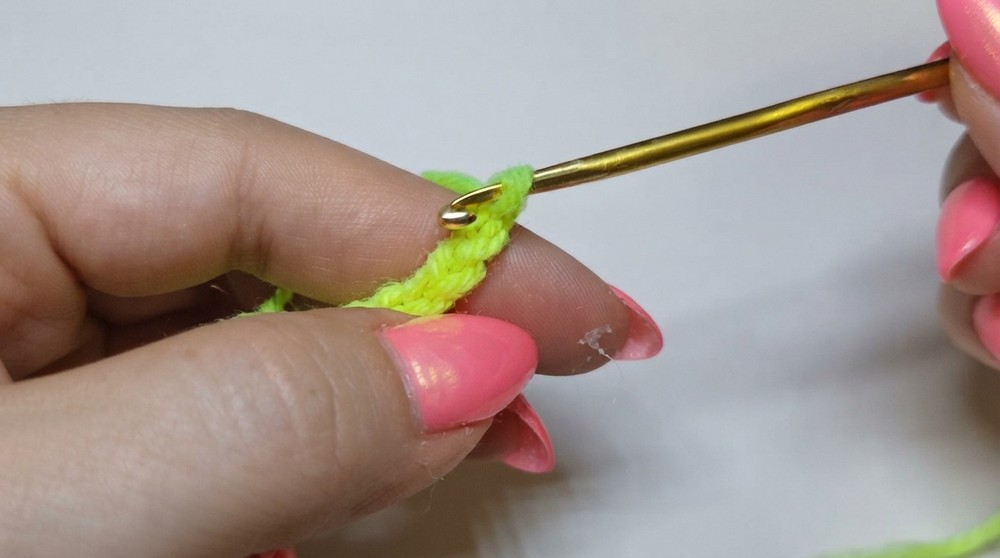 Quick Crochet Little Car Pattern 1