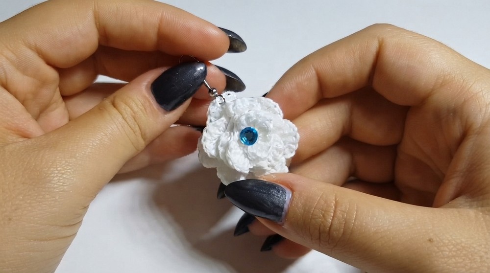 Quick Crochet Rose Earrings Pattern 6