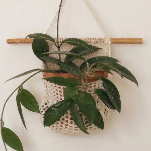 Quick Crochet Wall Hanging Pattern 7